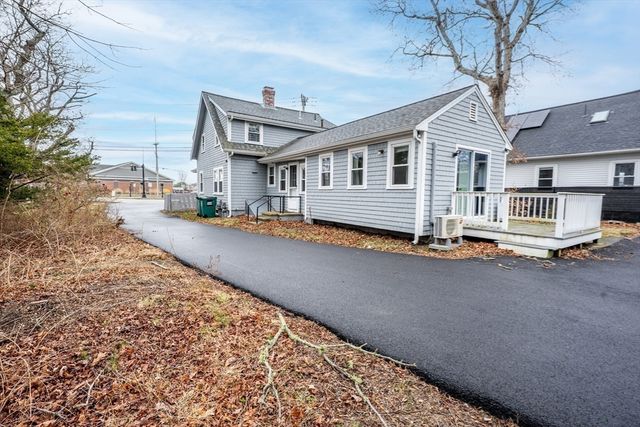 84 Bearses Way, Barnstable, MA 02601