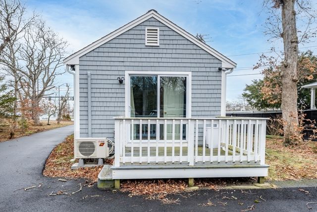 84 Bearses Way, Barnstable, MA 02601