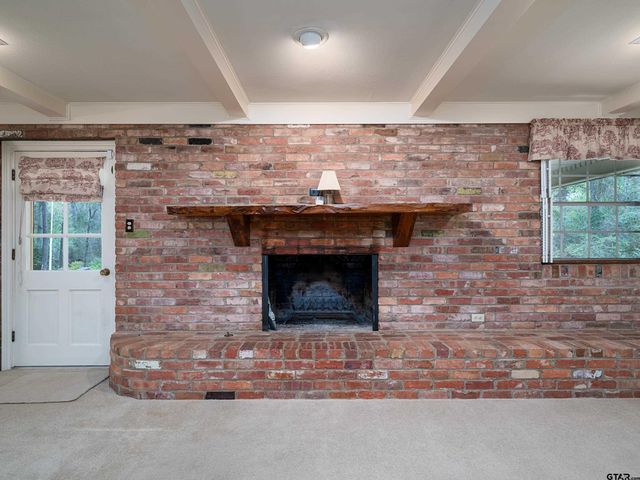 926 Meadowbrook DR, Jacksonville, TX 75766