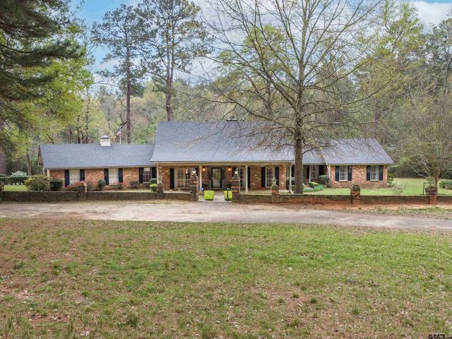 926 Meadowbrook DR, Jacksonville, TX 75766