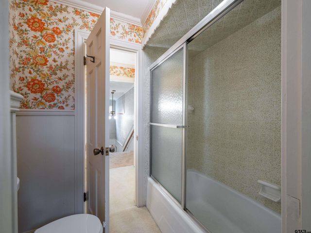 926 Meadowbrook DR, Jacksonville, TX 75766