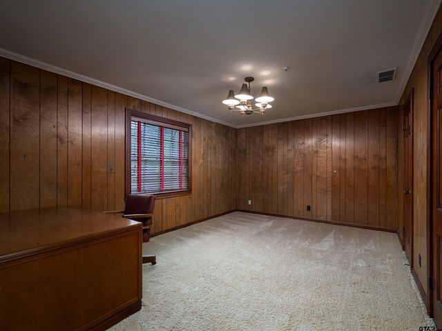 926 Meadowbrook DR, Jacksonville, TX 75766