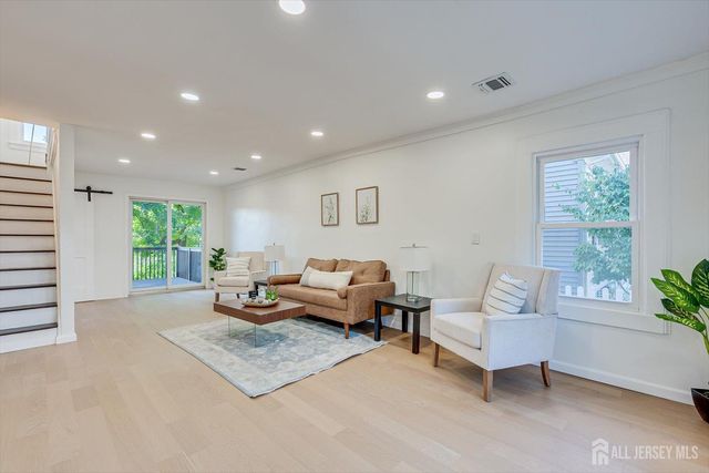 78 Lawrence Avenue, Highland Park, NJ 08904