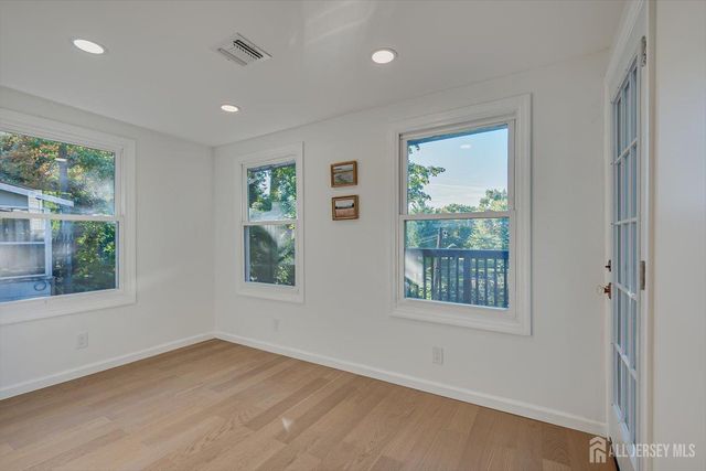78 Lawrence Avenue, Highland Park, NJ 08904