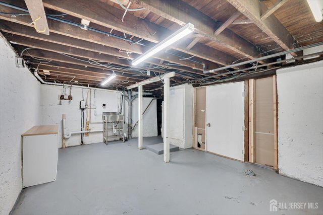 78 Lawrence Avenue, Highland Park, NJ 08904