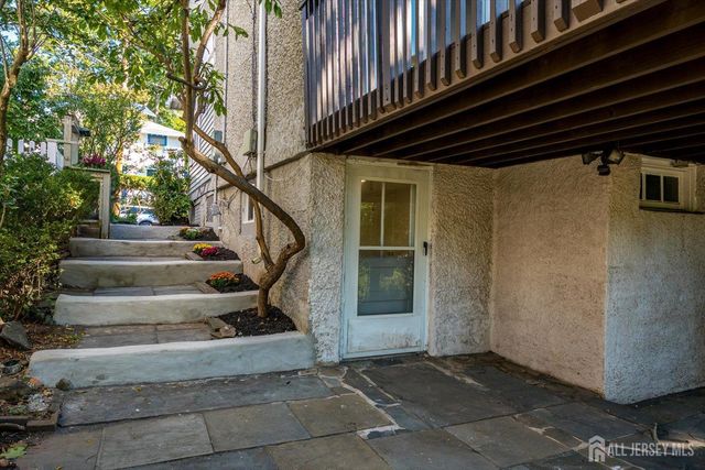 78 Lawrence Avenue, Highland Park, NJ 08904