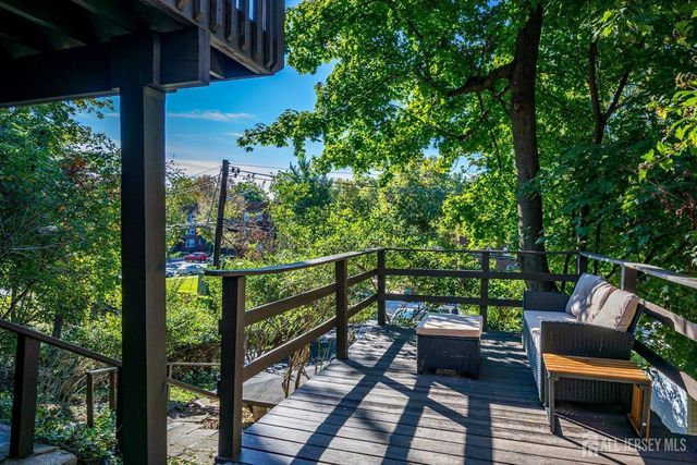 78 Lawrence Avenue, Highland Park, NJ 08904