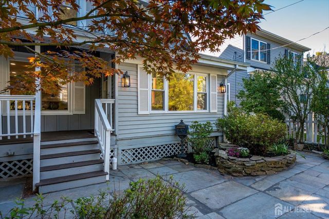 78 Lawrence Avenue, Highland Park, NJ 08904