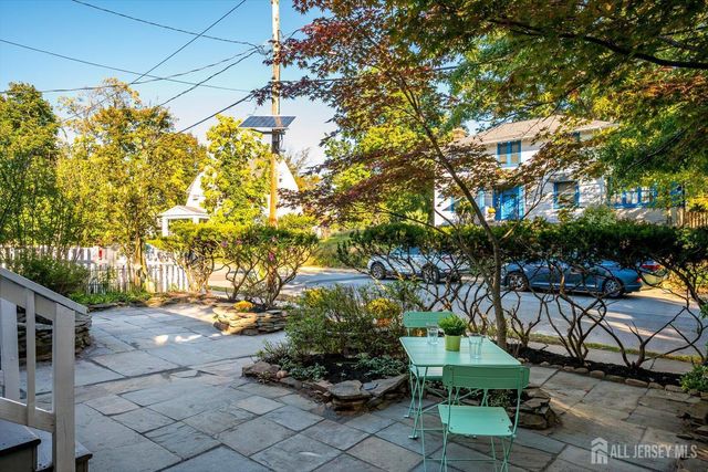 78 Lawrence Avenue, Highland Park, NJ 08904