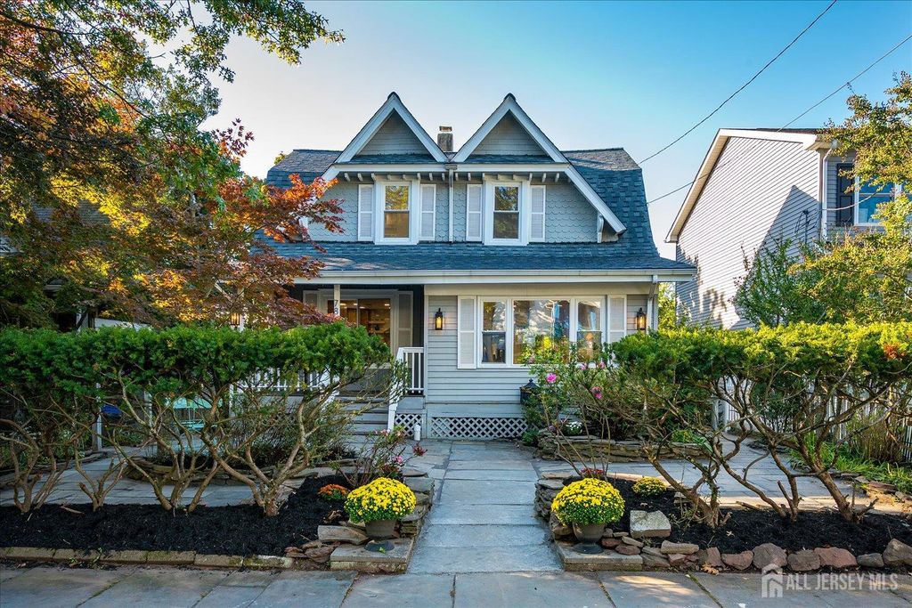 78 Lawrence Avenue, Highland Park, NJ 08904