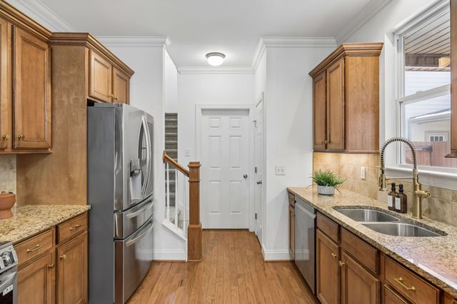 127 Pennystone Cir, Franklin, TN 37067