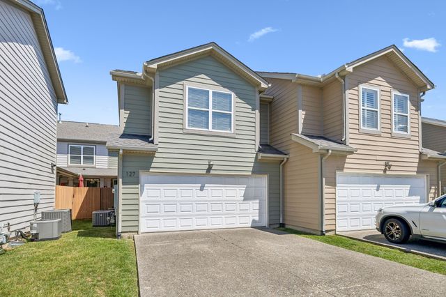 127 Pennystone Cir, Franklin, TN 37067