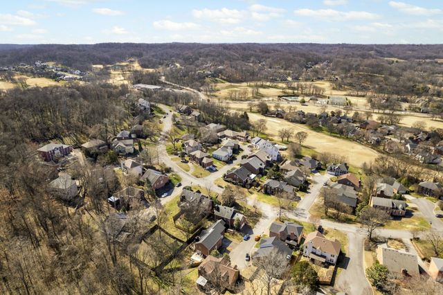 405 Wexford Ct, Franklin, TN 37069