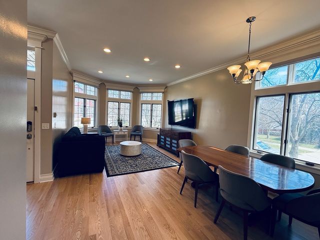 5426 N Kildare Avenue, Chicago, IL 60630