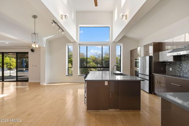 9433 S STANLEY Place, Tempe, AZ 85284