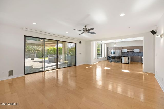 9433 S STANLEY Place, Tempe, AZ 85284