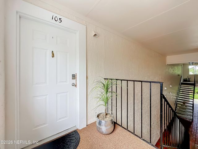 13715 RICHMOND PARK Drive N 105, Jacksonville, FL 32224