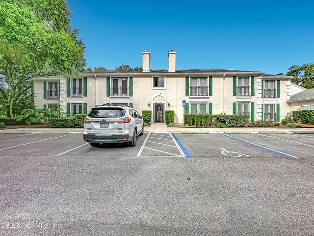 13715 RICHMOND PARK Drive N 105, Jacksonville, FL 32224