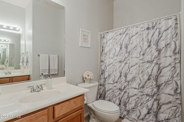 43319 W OAKLAND Court, Maricopa, AZ 85138