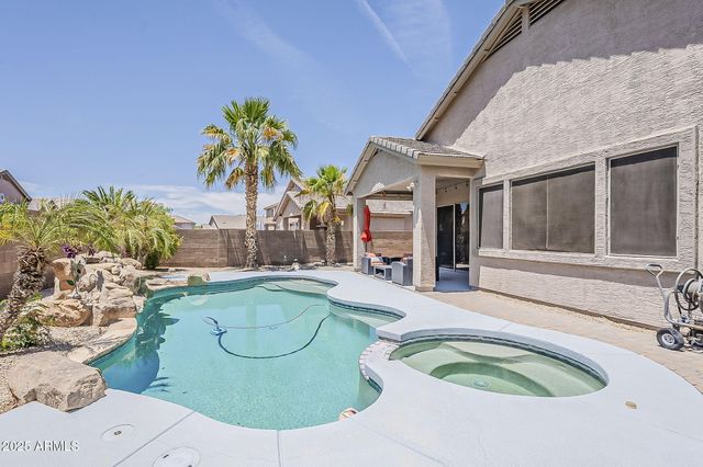 43319 W OAKLAND Court, Maricopa, AZ 85138