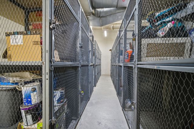 70 W HURON Street 1505, Chicago, IL 60654