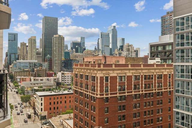 70 W HURON Street 1505, Chicago, IL 60654