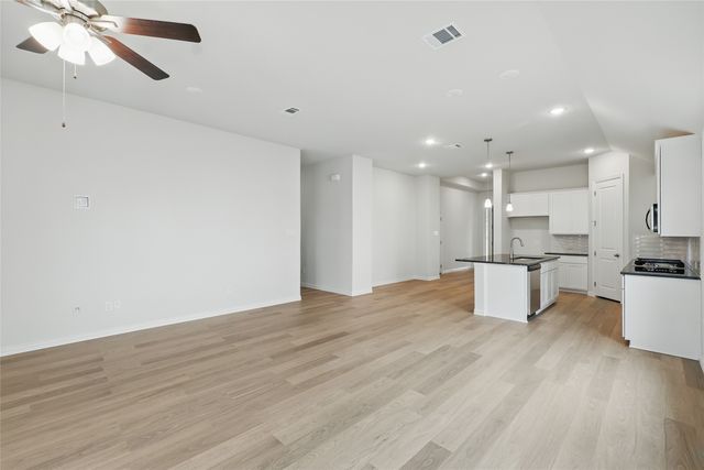 4352 Biddle Street, Midlothian, TX 76065