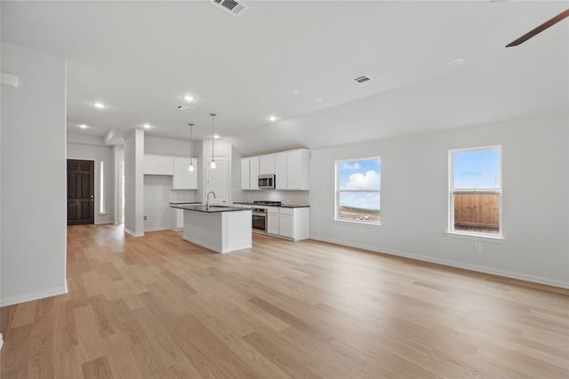 4352 Biddle Street, Midlothian, TX 76065