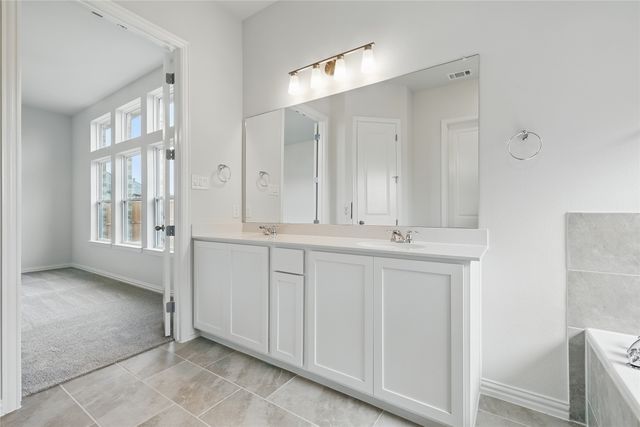 4352 Biddle Street, Midlothian, TX 76065