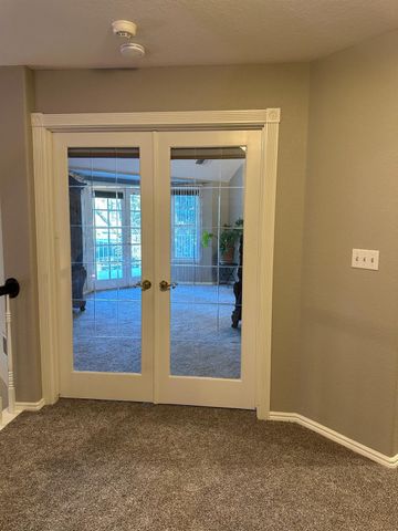 10250 N Quail Run Drive, Fresno, CA 93730