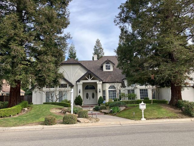 10250 N Quail Run Drive, Fresno, CA 93730