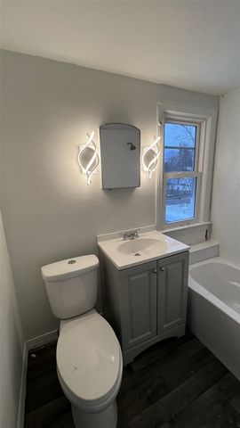 2438 Wyoming Avenue, Wyoming, MI 49519