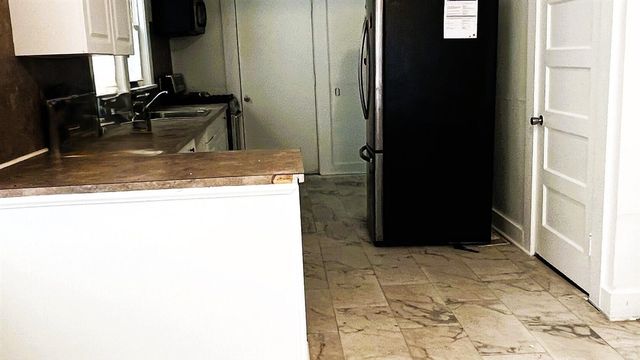 2438 Wyoming Avenue, Wyoming, MI 49519