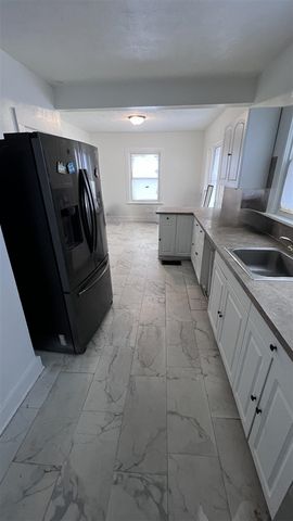 2438 Wyoming Avenue, Wyoming, MI 49519