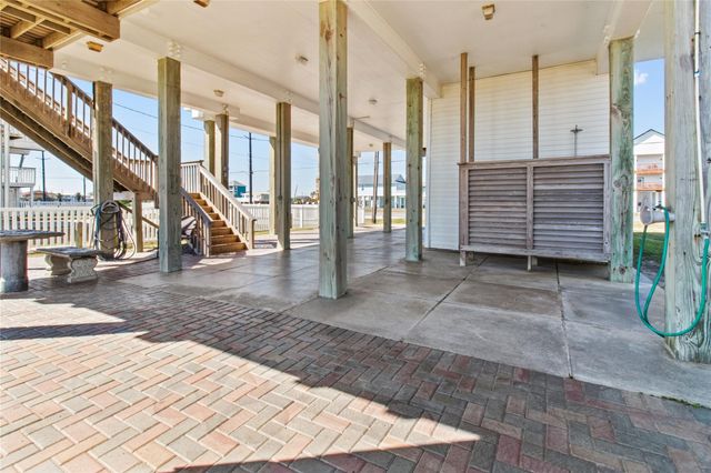 23313 San Luis Pass Road, Galveston, TX 77554