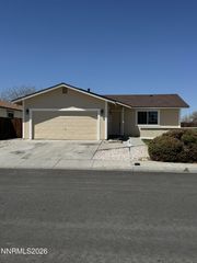400 Burntwood Street, Fallon, NV 89406