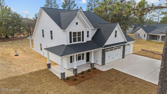 265 Twisted Pine Drive, Aberdeen, NC 28315