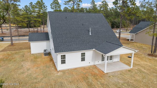 265 Twisted Pine Drive, Aberdeen, NC 28315