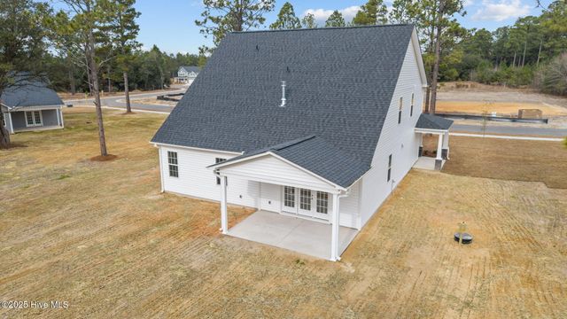 265 Twisted Pine Drive, Aberdeen, NC 28315