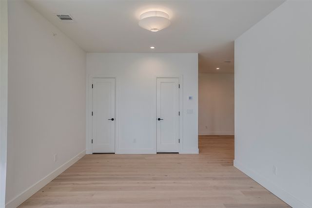 309 W Daggett Avenue 205, Fort Worth, TX 76104