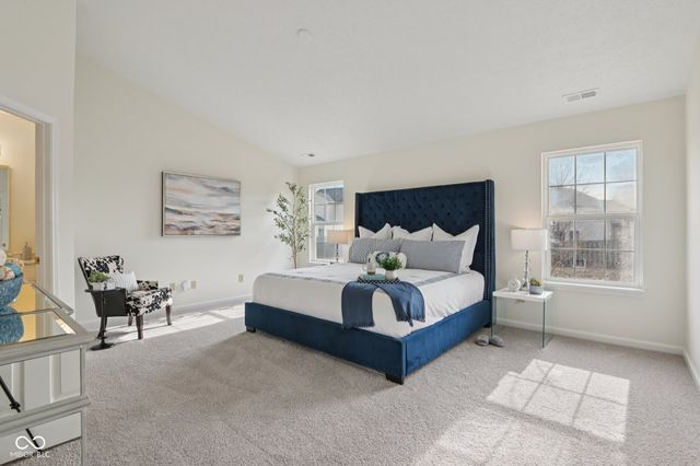 45 W Clear Lake Lane, Westfield, IN 46074