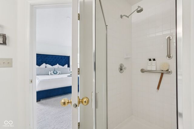 45 W Clear Lake Lane, Westfield, IN 46074