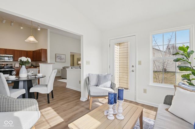 45 W Clear Lake Lane, Westfield, IN 46074