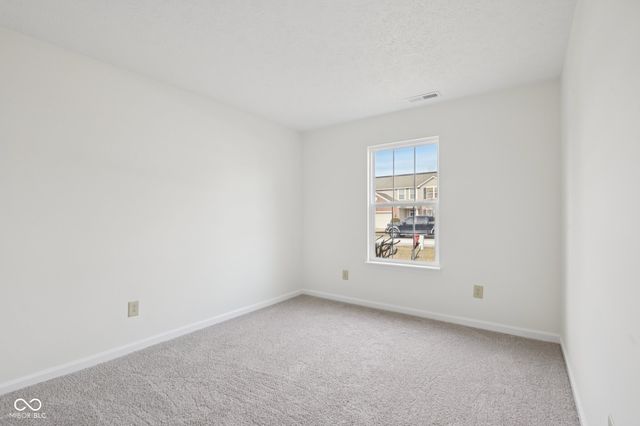 45 W Clear Lake Lane, Westfield, IN 46074