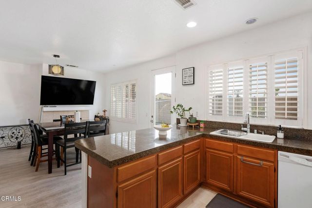 525 Dylan Drive 58, Oxnard, CA 93033