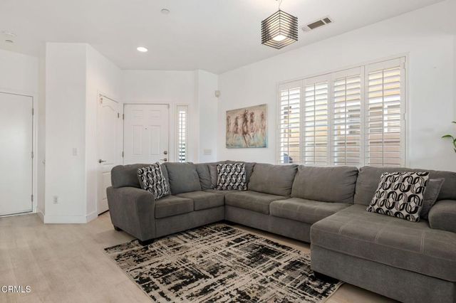 525 Dylan Drive 58, Oxnard, CA 93033
