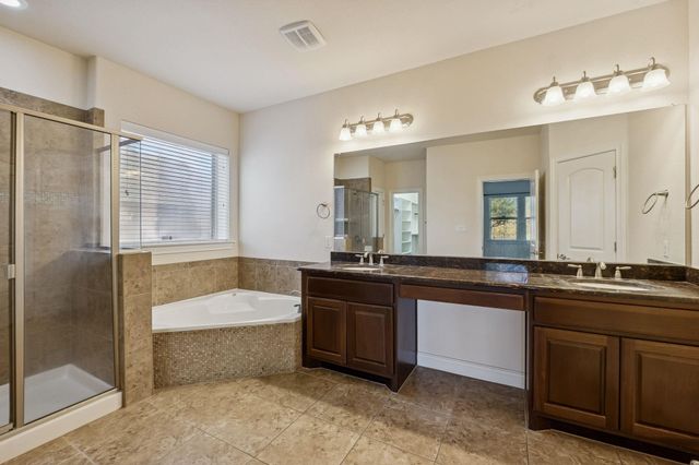 3900 Crispin Hall LN, Pflugerville, TX 78660