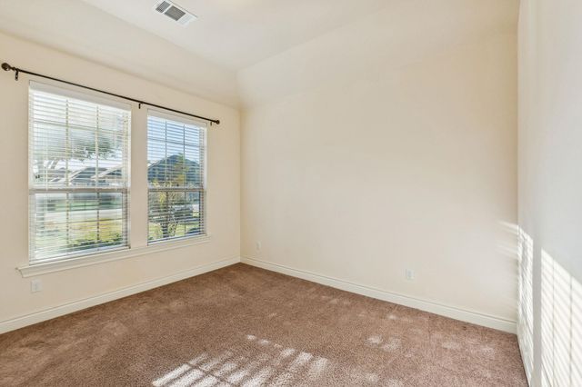 3900 Crispin Hall LN, Pflugerville, TX 78660