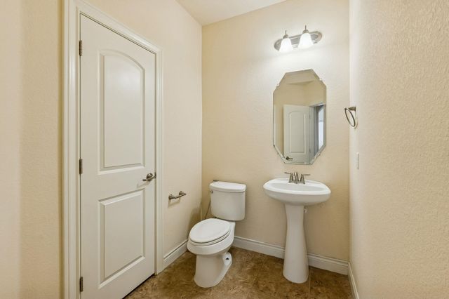 3900 Crispin Hall LN, Pflugerville, TX 78660