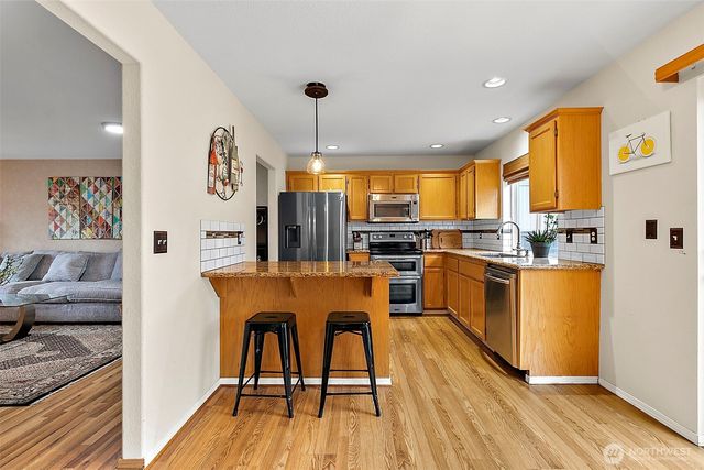 18812 93rd Avenue E, Puyallup, WA 98375